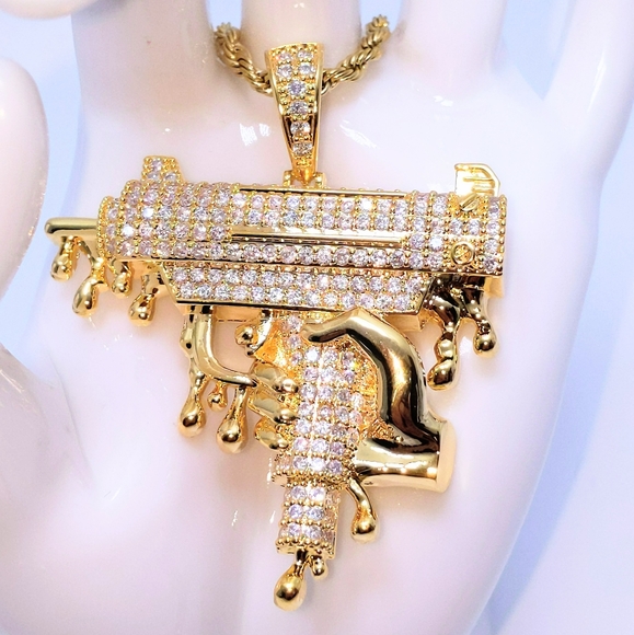 Icy Gold Uzi Pendant + 20" Rope Chain - Picture 6 of 8